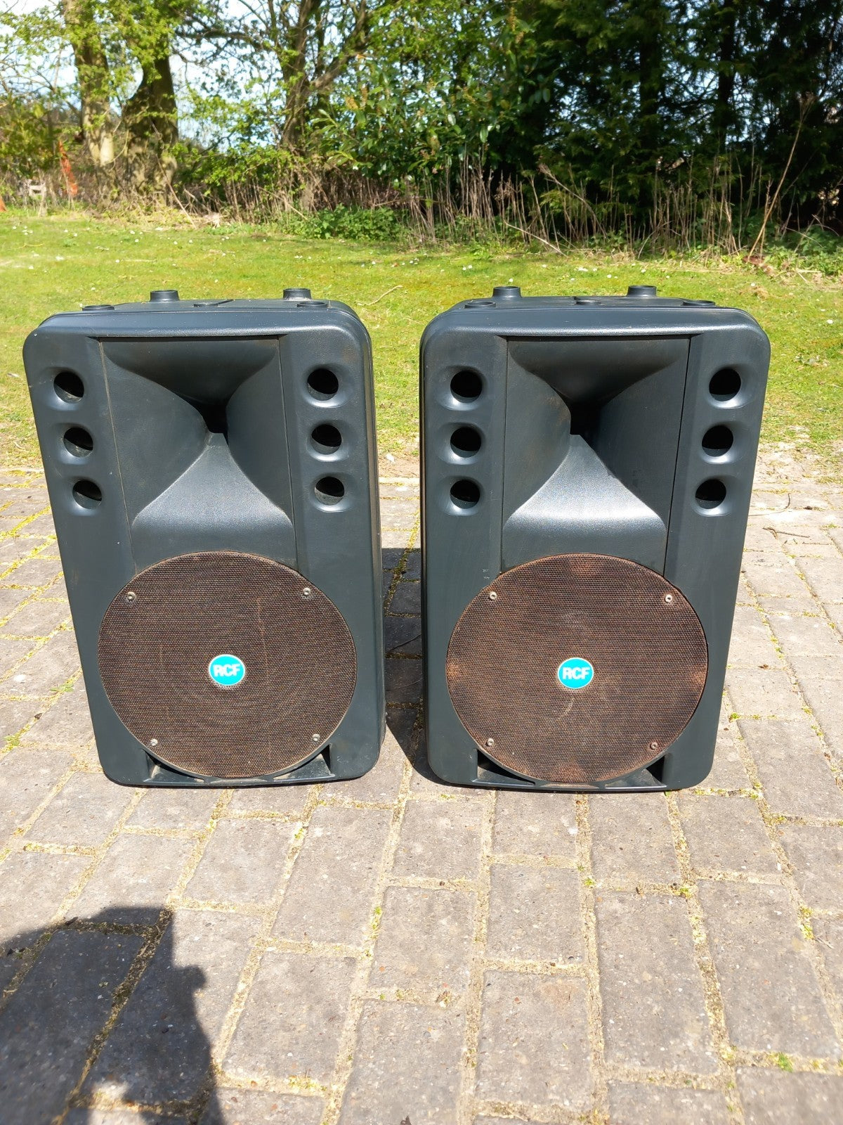 USED RCF Art 300 Passive Speaker System Ideal for Pub Install