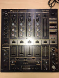 Pioneer DDJ-600 4 Channel Mixer (NOT WORKING - FOR SPARE PARTS)